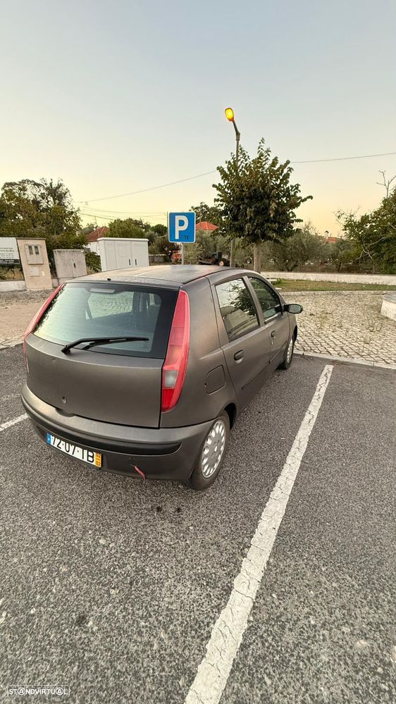 Fiat Punto 1.2 16V 80 Emotion - 3