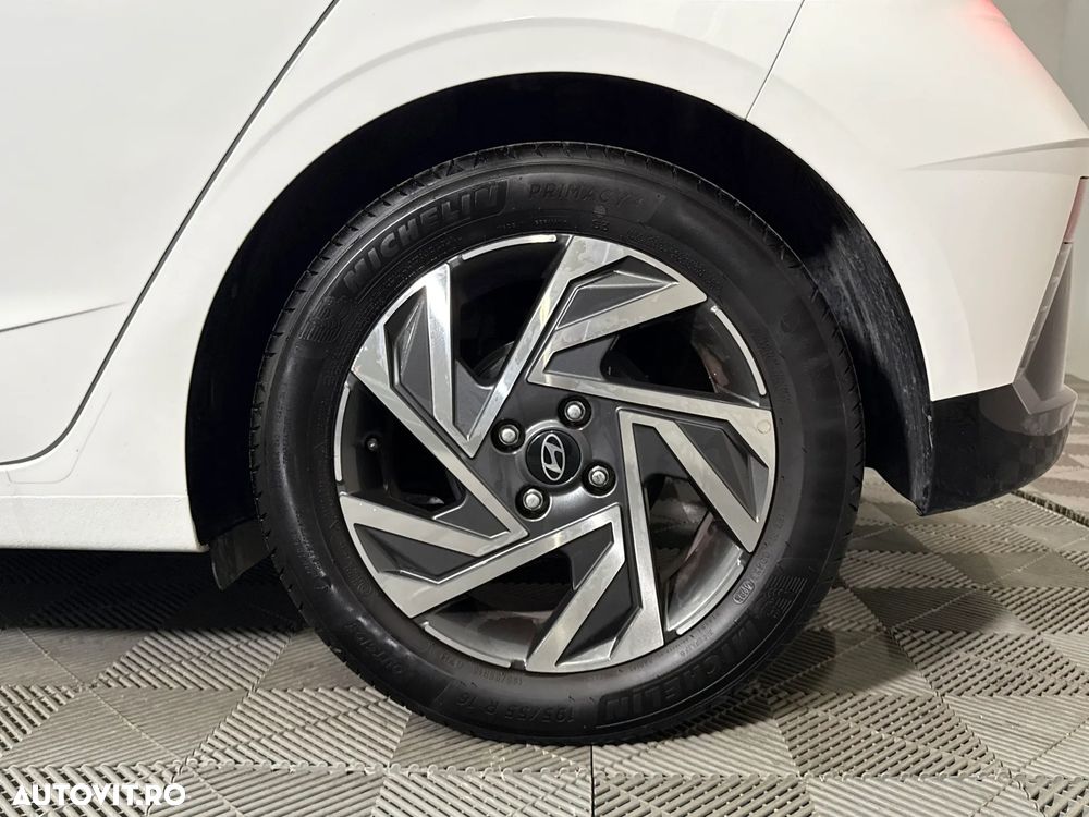 Hyundai i20 - 14