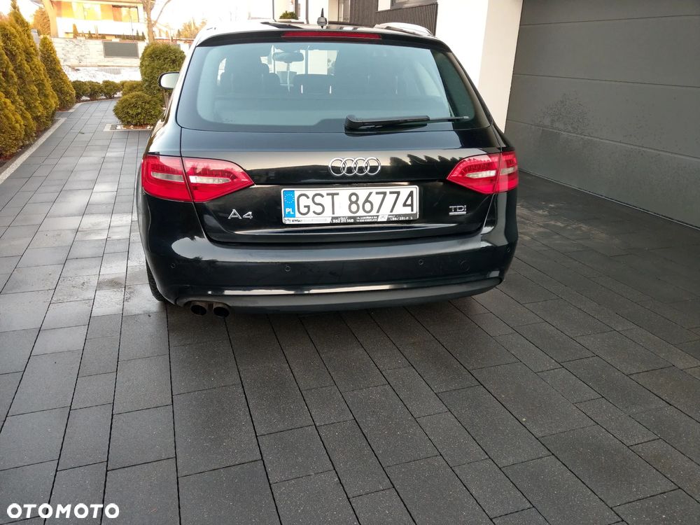 Audi A4 Avant 2.0 TDI DPF quattro Attraction - 8