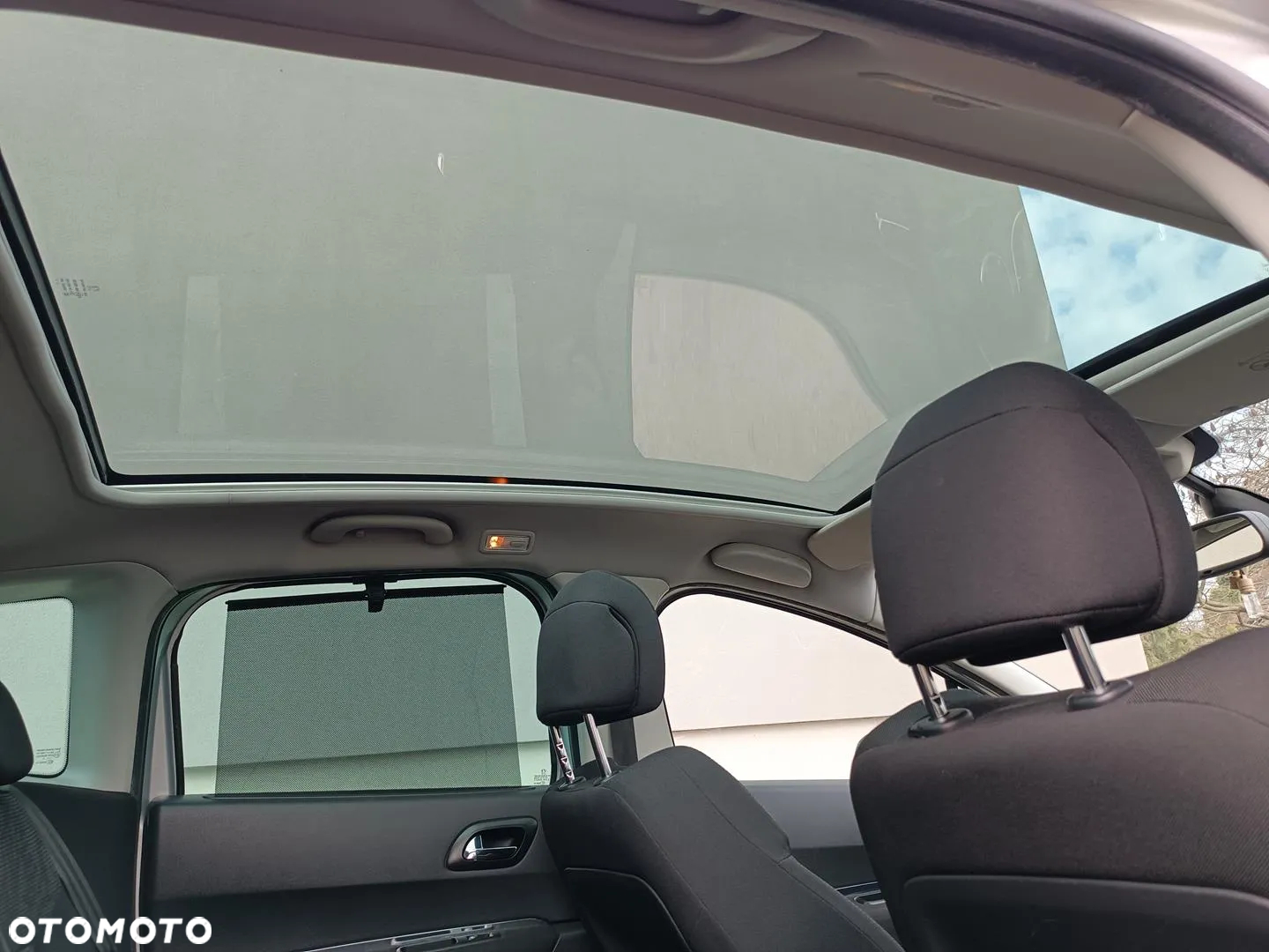 Peugeot 3008 HDi FAP 110 Premium - 17