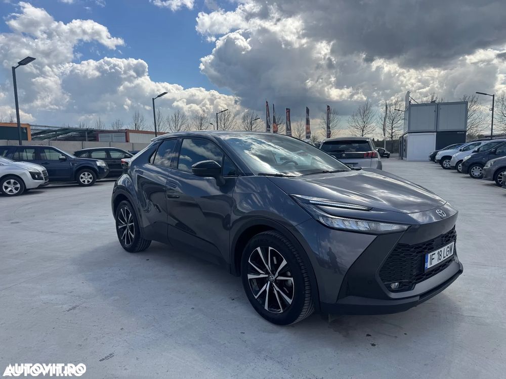 Toyota C-HR 2.0 HEV 197 CP 4x2 CVT Dynamic - 1