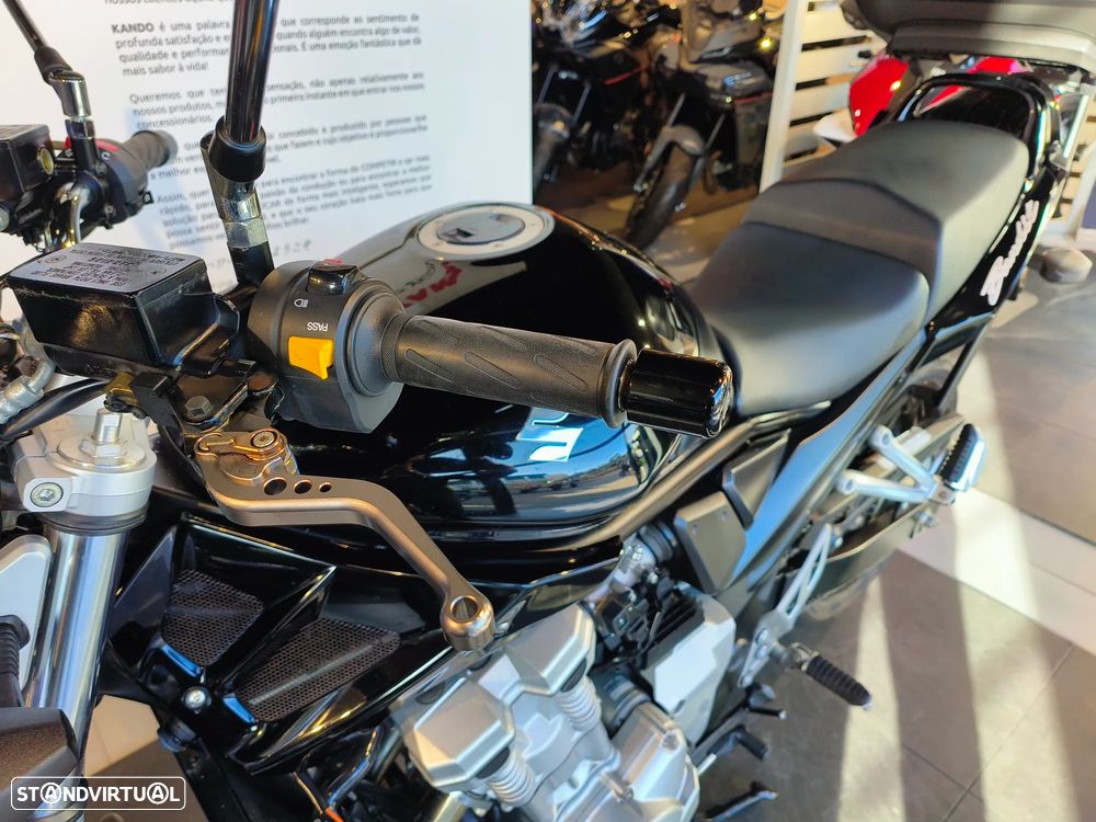 Suzuki GSF 650 Bandit - 12