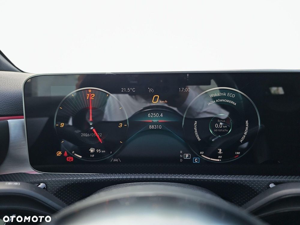 Mercedes-Benz Klasa A 220 4-Matic AMG Line 7G-DCT - 20