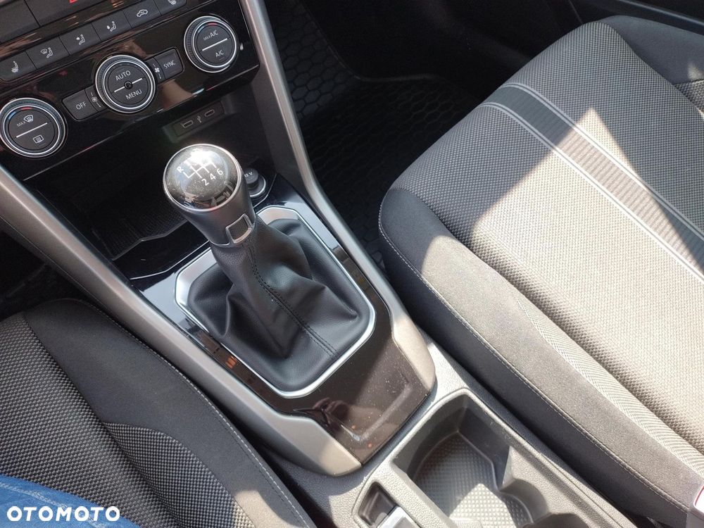 Volkswagen T-Roc 2.0 TDI SCR DPF Advance - 15