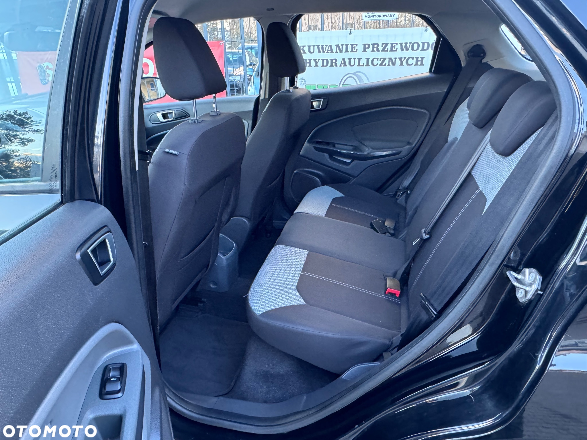 Ford EcoSport 1.0 EcoBoost COOL&CONNECT - 18