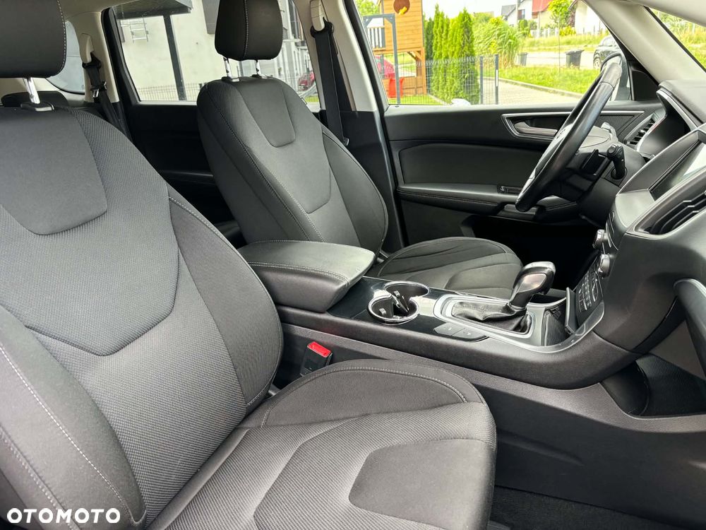 Ford S-Max 2.0 TDCi Titanium PowerShift - 21
