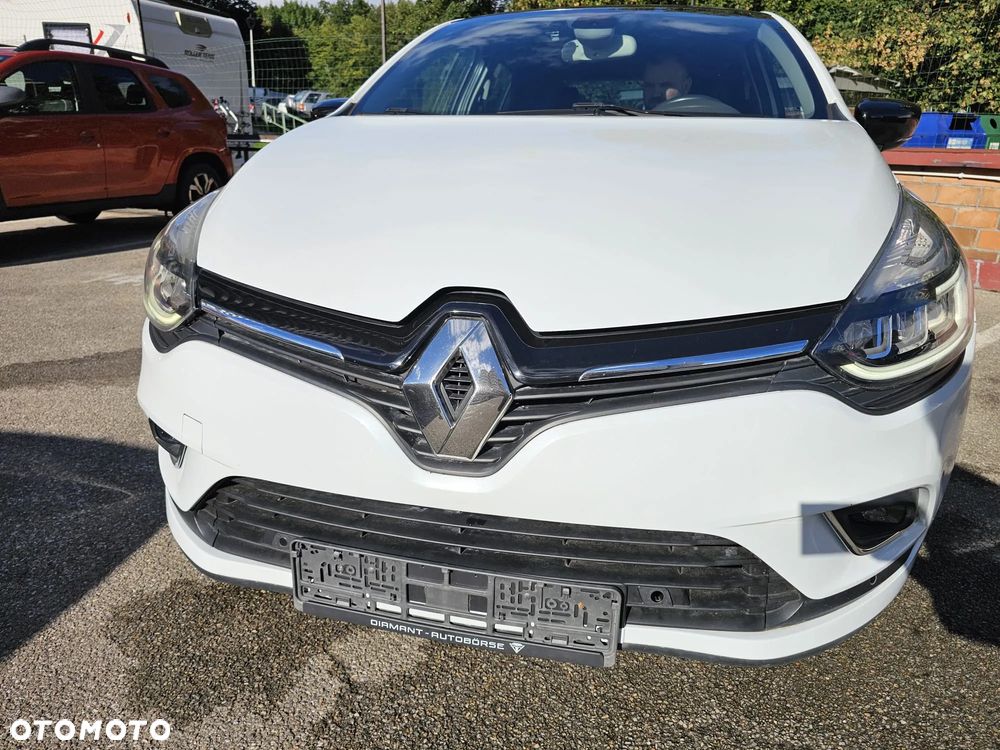 Renault Clio 2016 photo 2