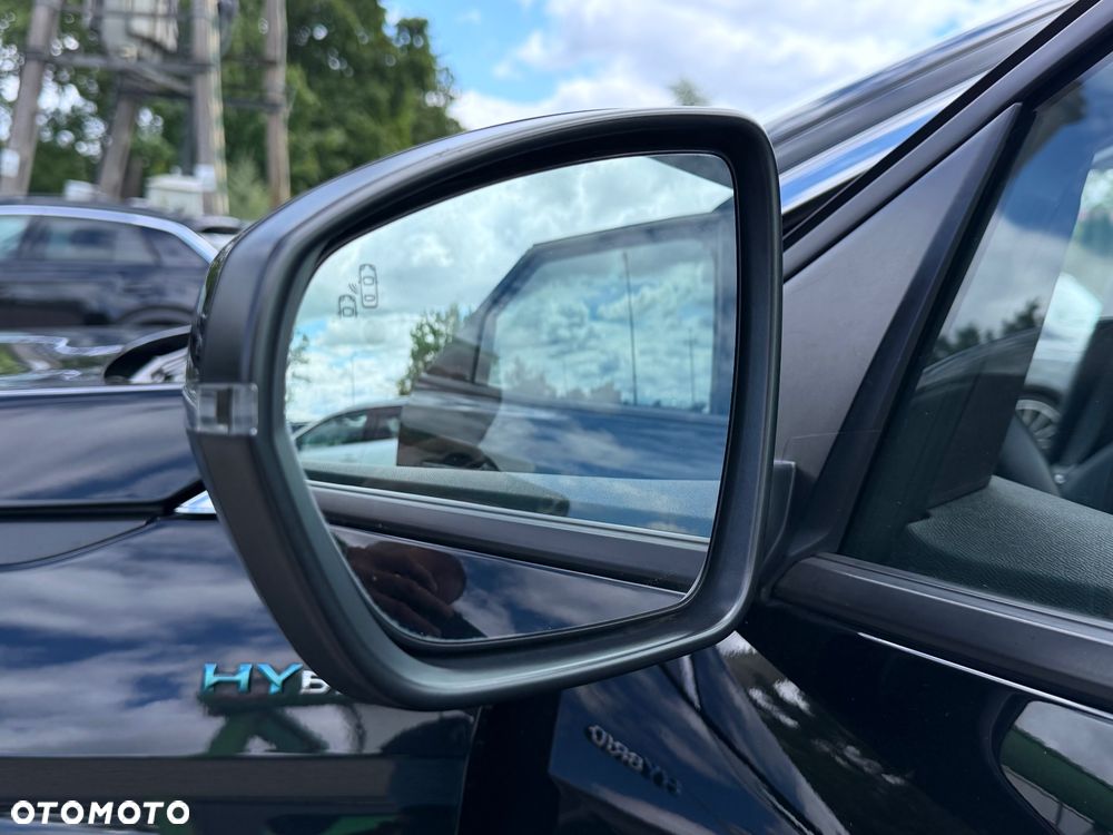Peugeot 3008 1.6 PureTech HYbrid Allure S&S EAT8 - 19