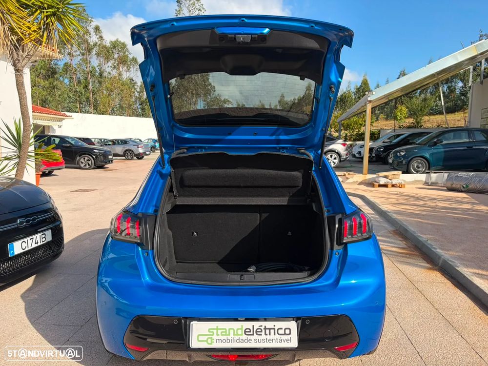 Peugeot e-208 GT Pack - 8