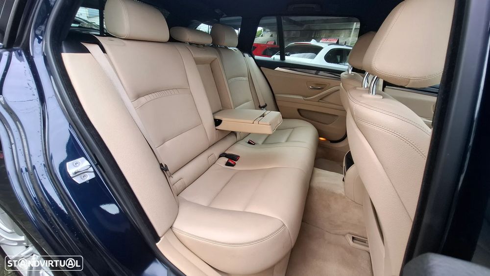 BMW 520 d Line Luxury Auto - 29