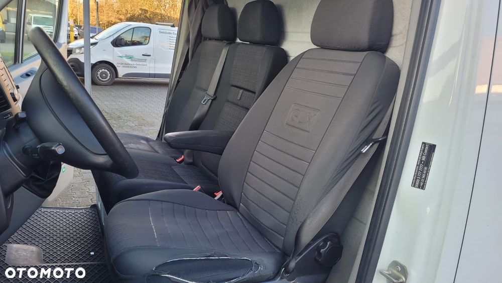 Mercedes-Benz Sprinter - 6
