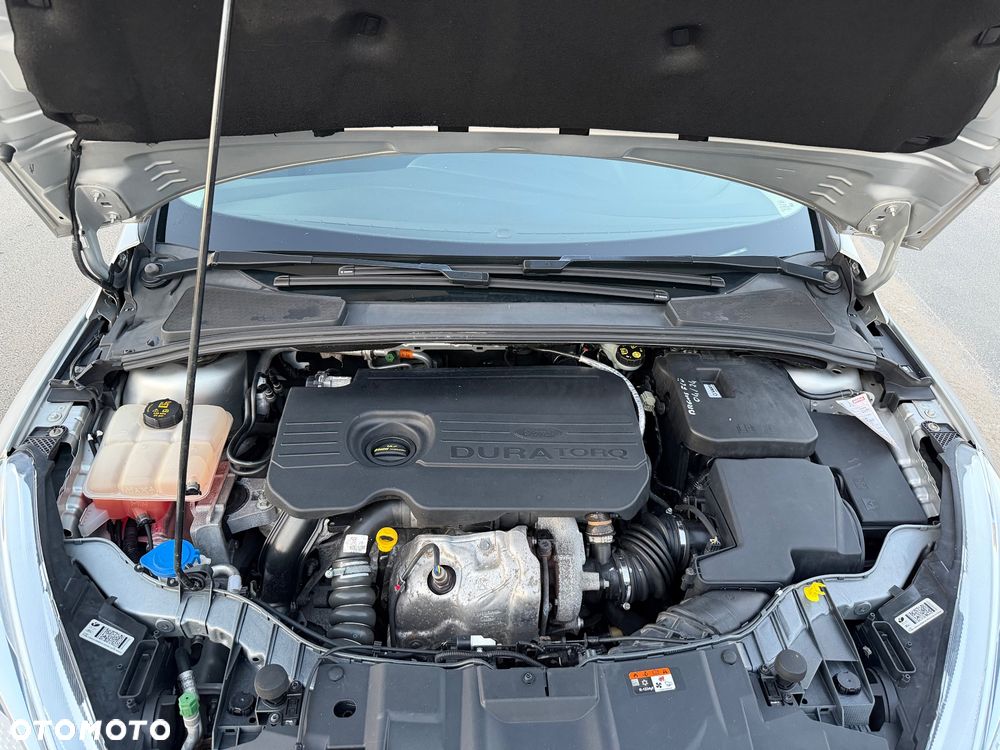 Ford Focus 1.5 TDCi SYNC Edition - 15