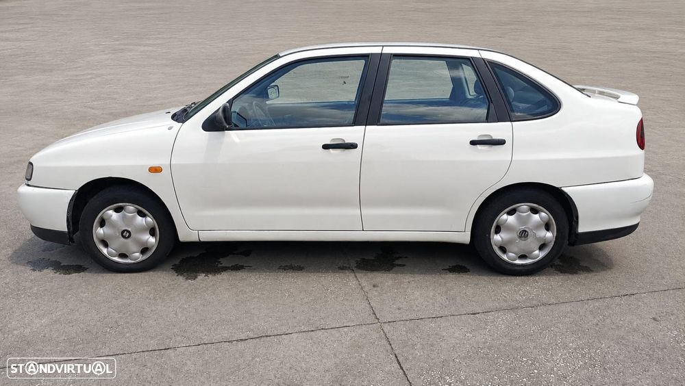 SEAT Cordoba 1.4 SXE - 1