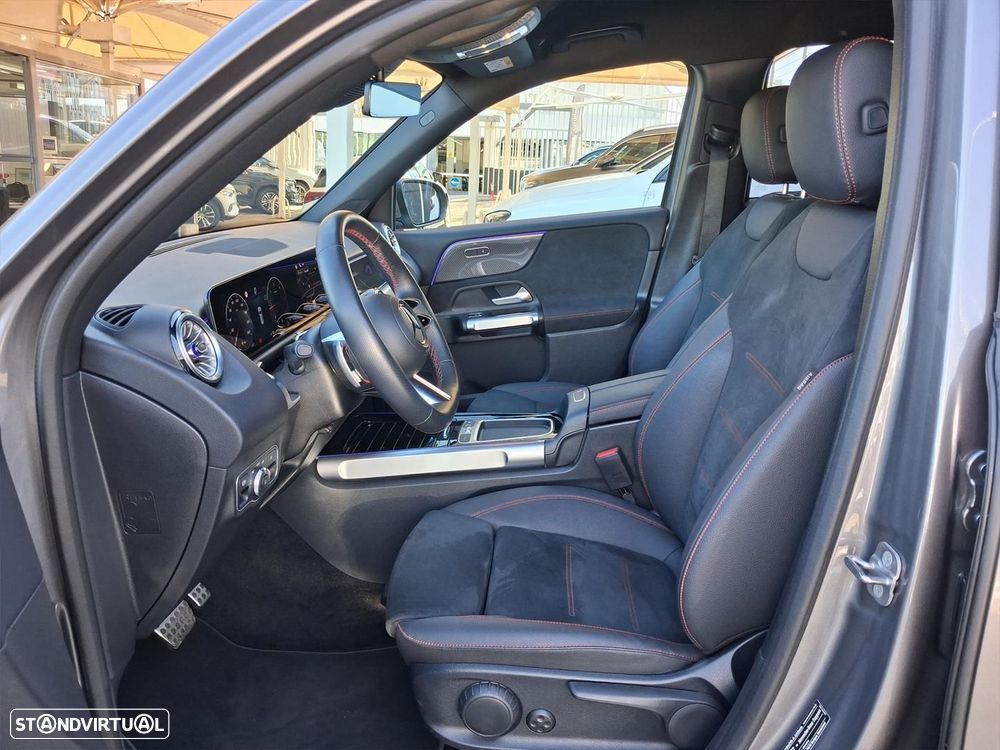 Mercedes-Benz GLB 180 d AMG Line - 11