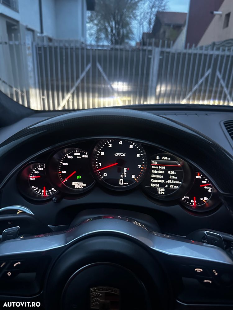 Porsche Cayenne 3.6 L GTS - 3