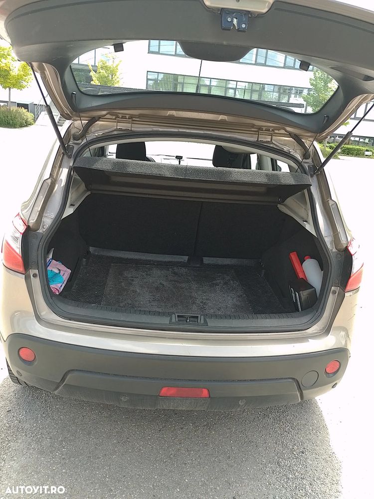 Nissan Qashqai 1.6 Visia - 7