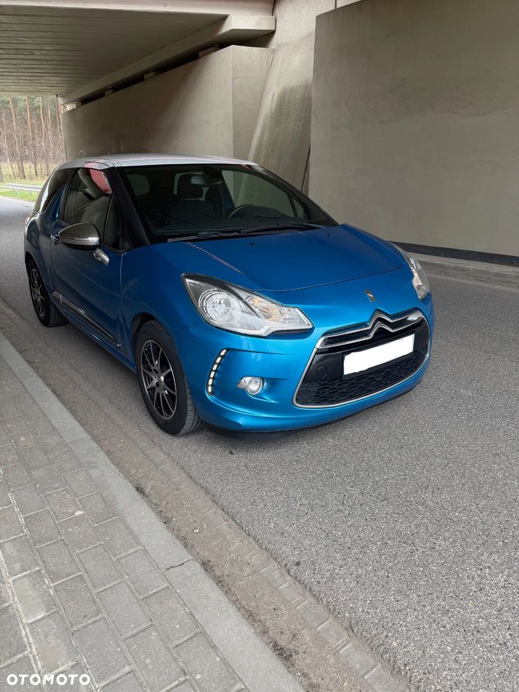 Citroën DS3 e-HDi 90 FAP SoChic - 1