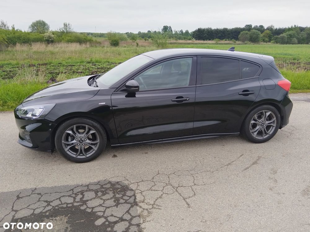 Ford Focus 1.5 EcoBlue Start-Stopp-System ST-LINE - 4