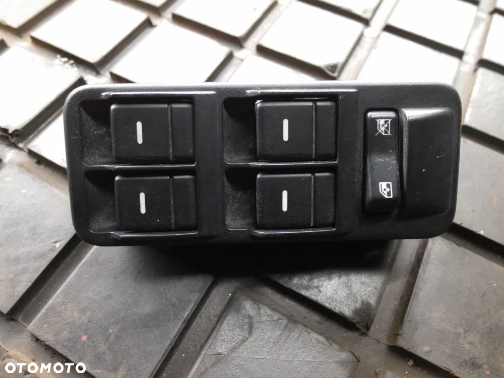 LAND ROVER DISCOVERY PANEL SZYB YUD501550 WERSJA EUROPEJSKA - 1