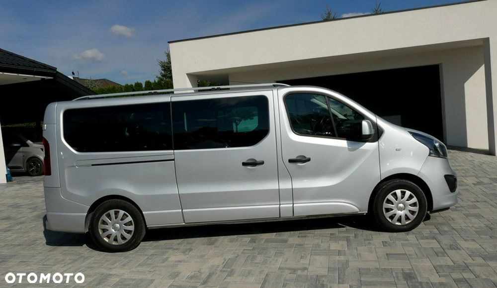 Opel Vivaro - 14