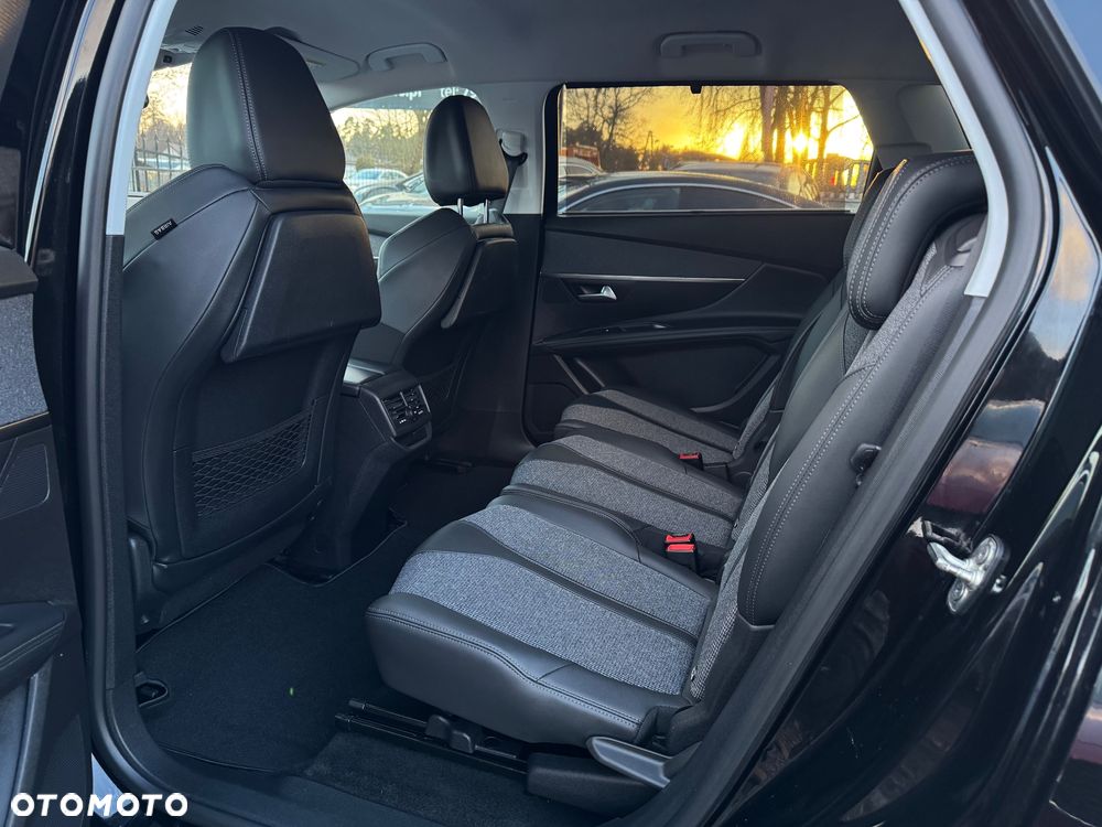 Peugeot 5008 BlueHDi 130 Allure Pack - 20