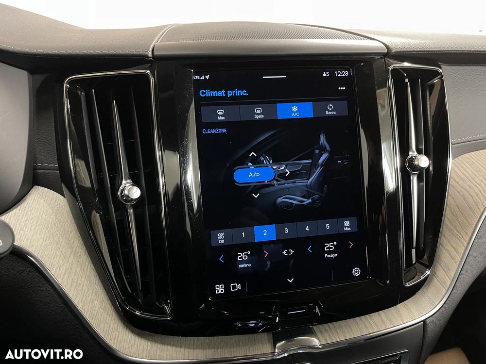 Volvo XC 60 B4 D Geartronic Inscription - 14