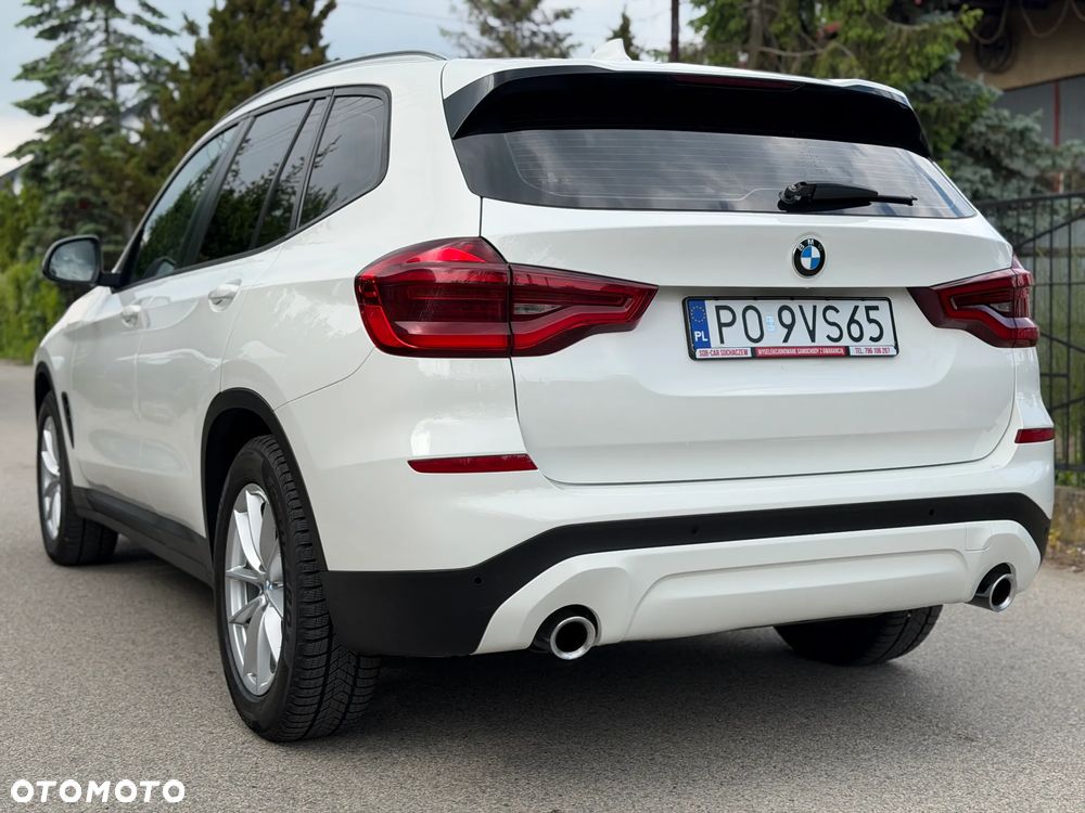 BMW X3 xDrive20i GPF Advantage - 6