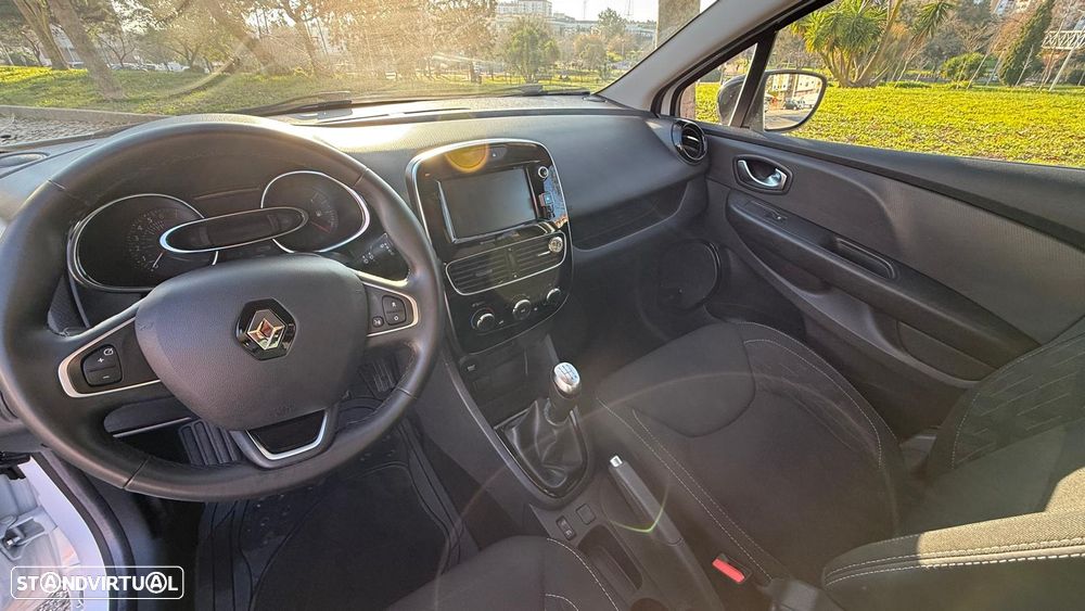 Renault Clio Sport Tourer 0.9 TCE Limited - 23