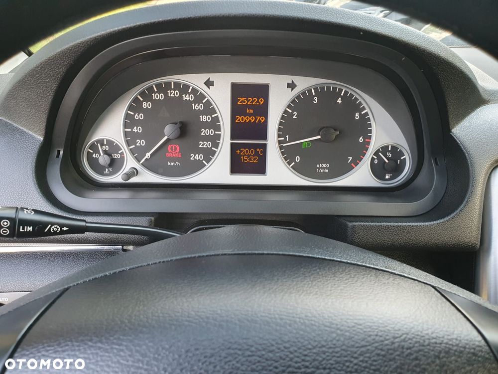 Mercedes-Benz Klasa B 150 BlueEFFICIENCY - 21