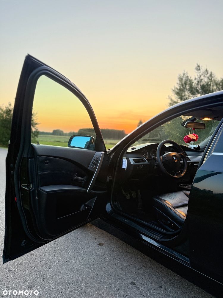 BMW Seria 5 530i - 10