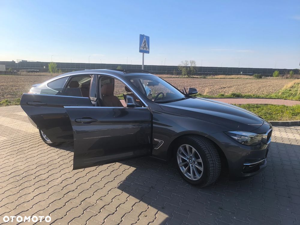 BMW 3GT 320d Luxury Line - 19