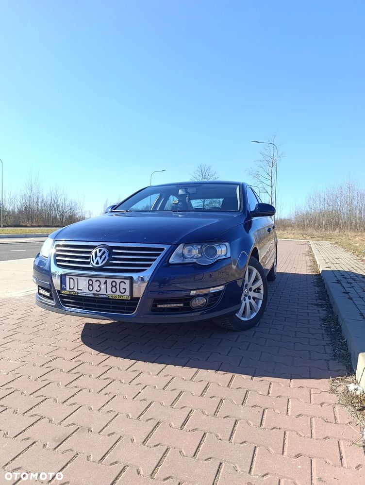 Volkswagen Passat 2.0 TDI Comfortline - 1