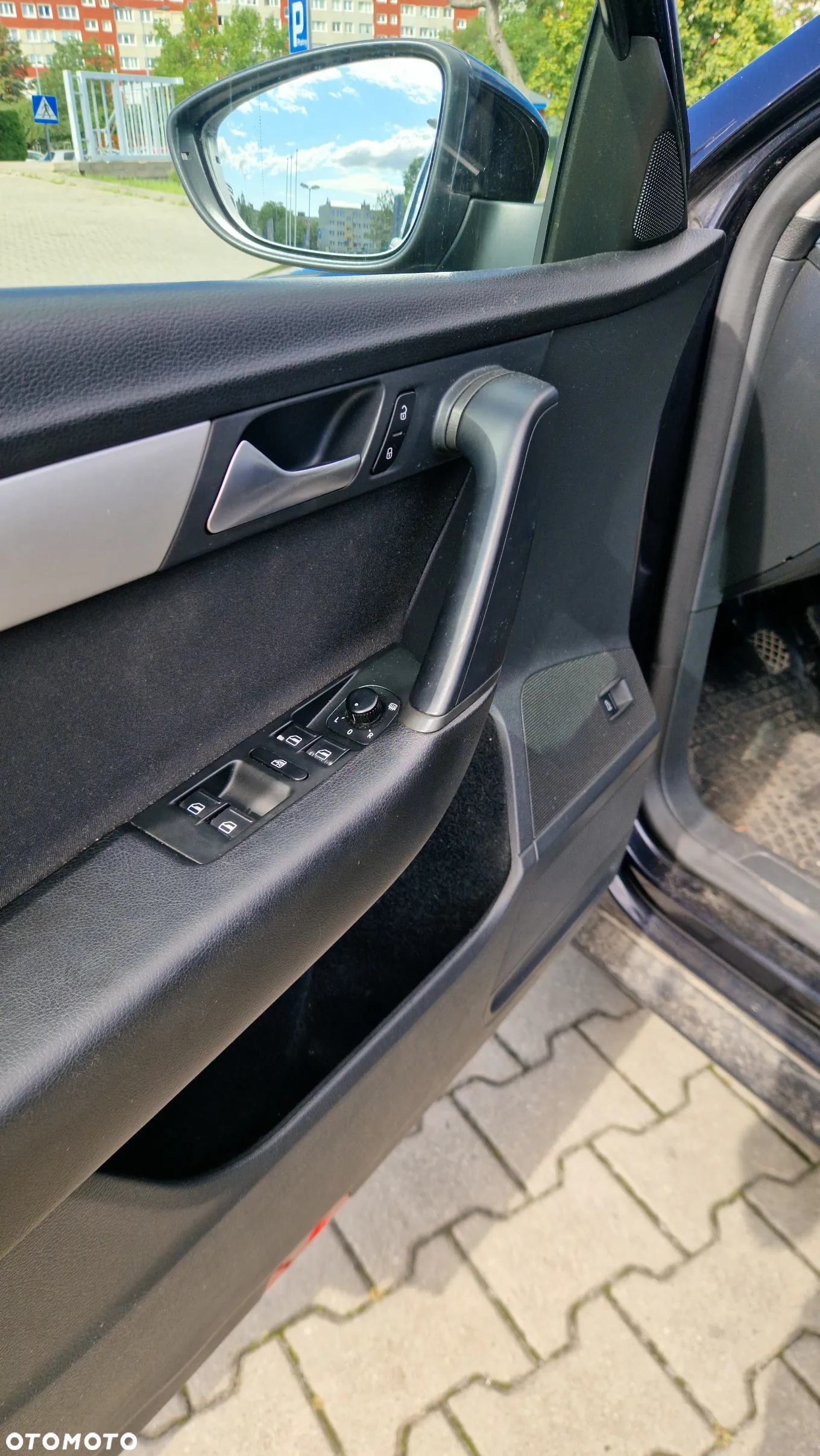 Volkswagen Passat - 14