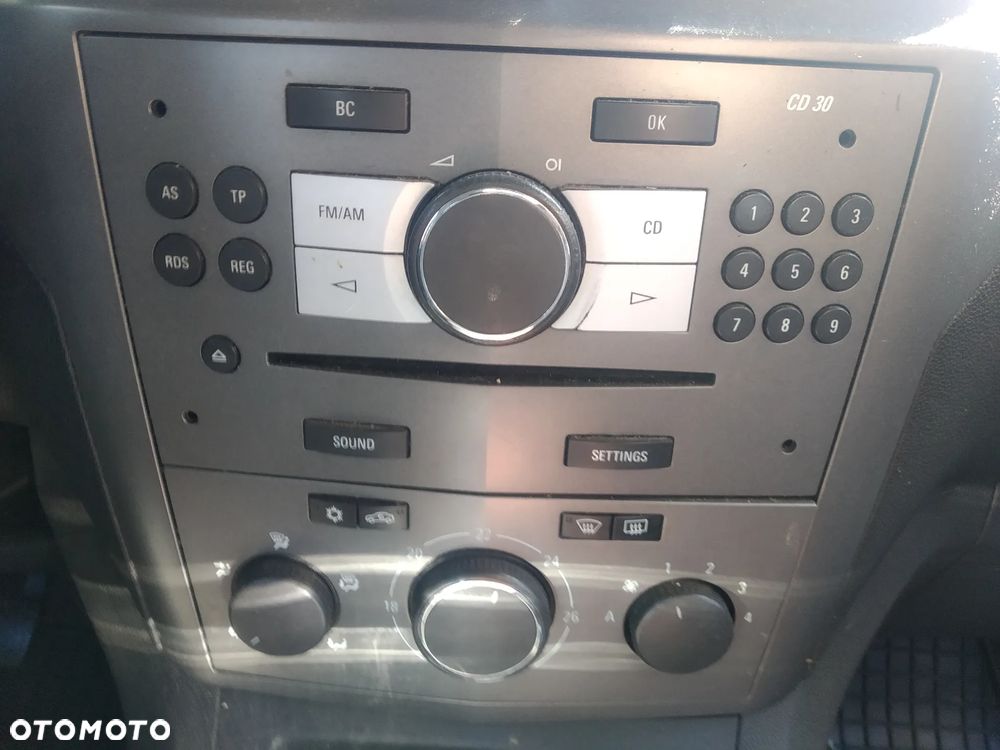 OPEL ZAFIRA B 05-08 1.9 CDTI - RADIO RADIOODTWARZACZ - 28