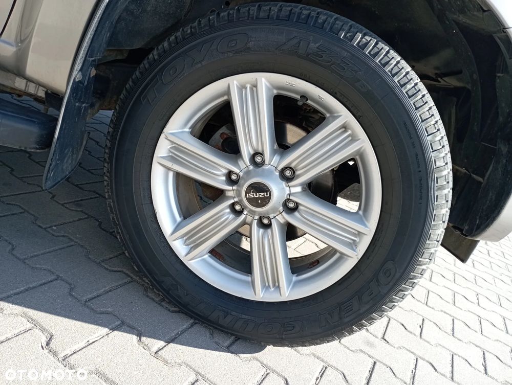 Isuzu D-Max 1.9 EC LS+ - 19