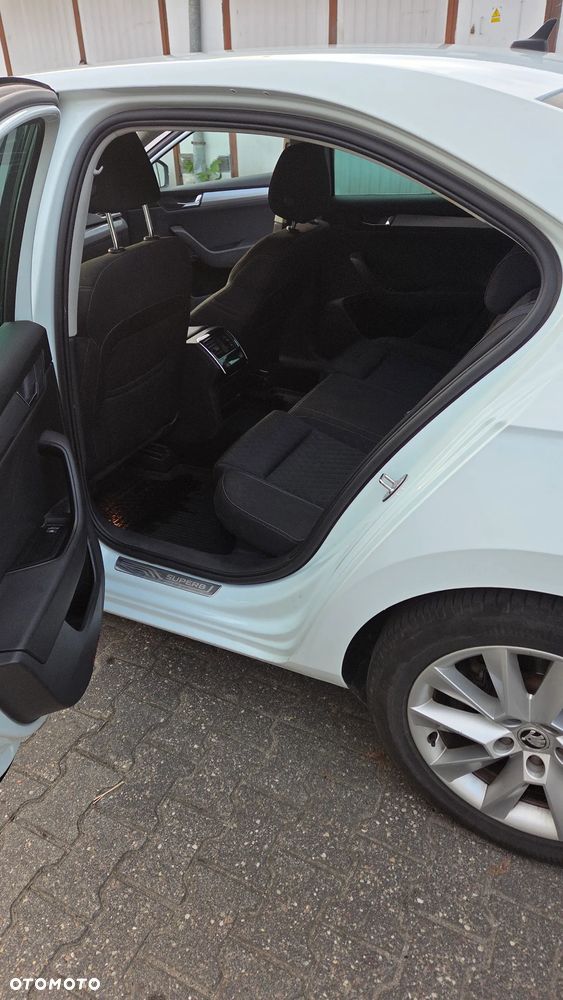 Skoda Superb - 20