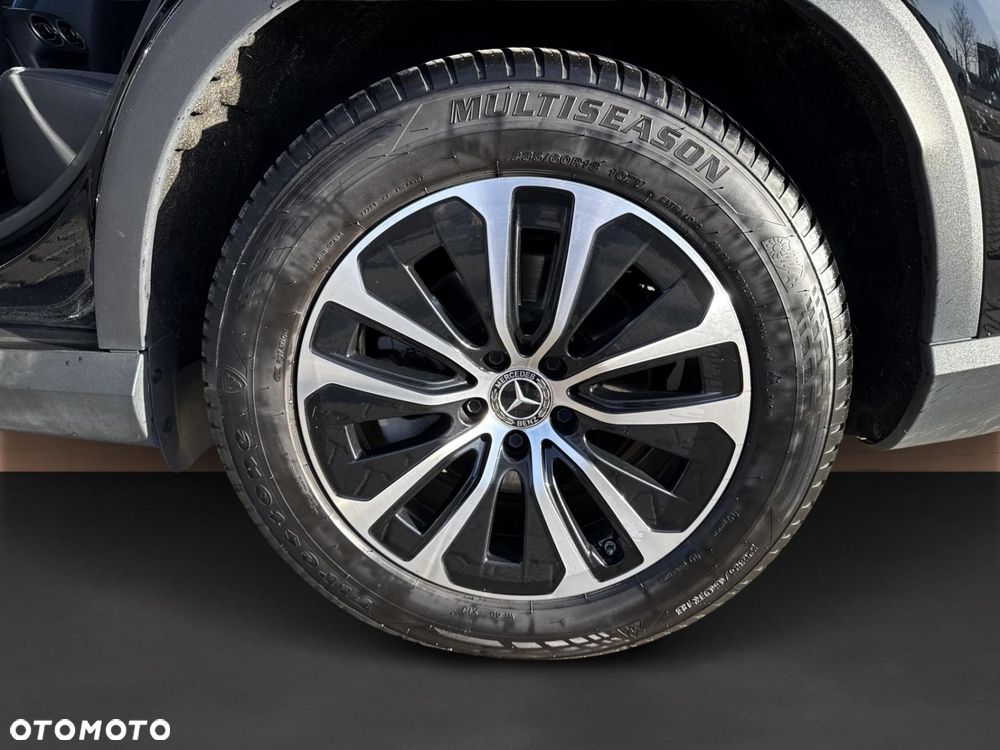 Mercedes-Benz GLC - 15
