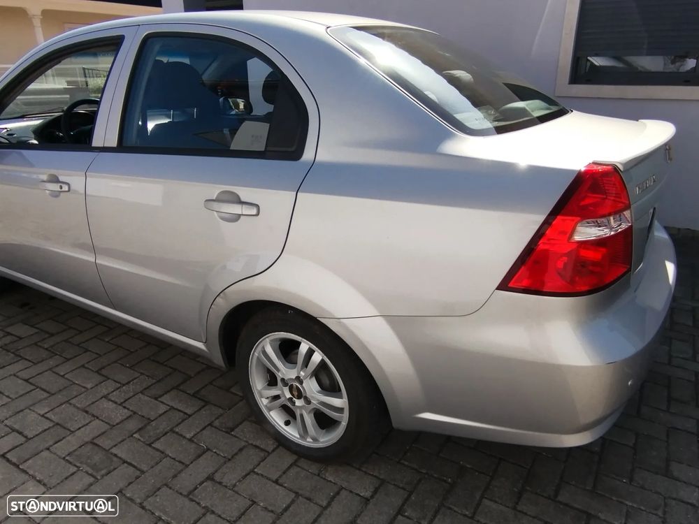 Chevrolet Aveo 1.2 LS Bi-Fuel - 4