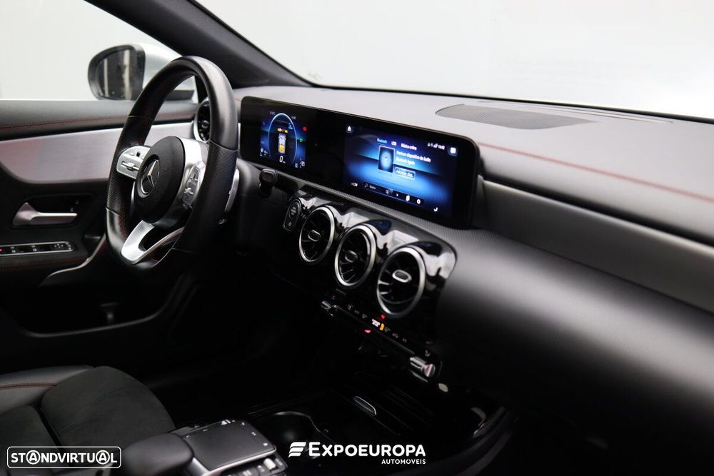 Mercedes-Benz CLA 180 d Shooting Brake AMG Line Aut. - 24