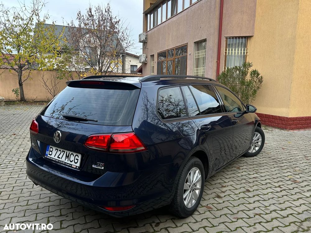 Volkswagen Golf 1.6 TDI DPF BlueMotion Technology Comfortline - 5