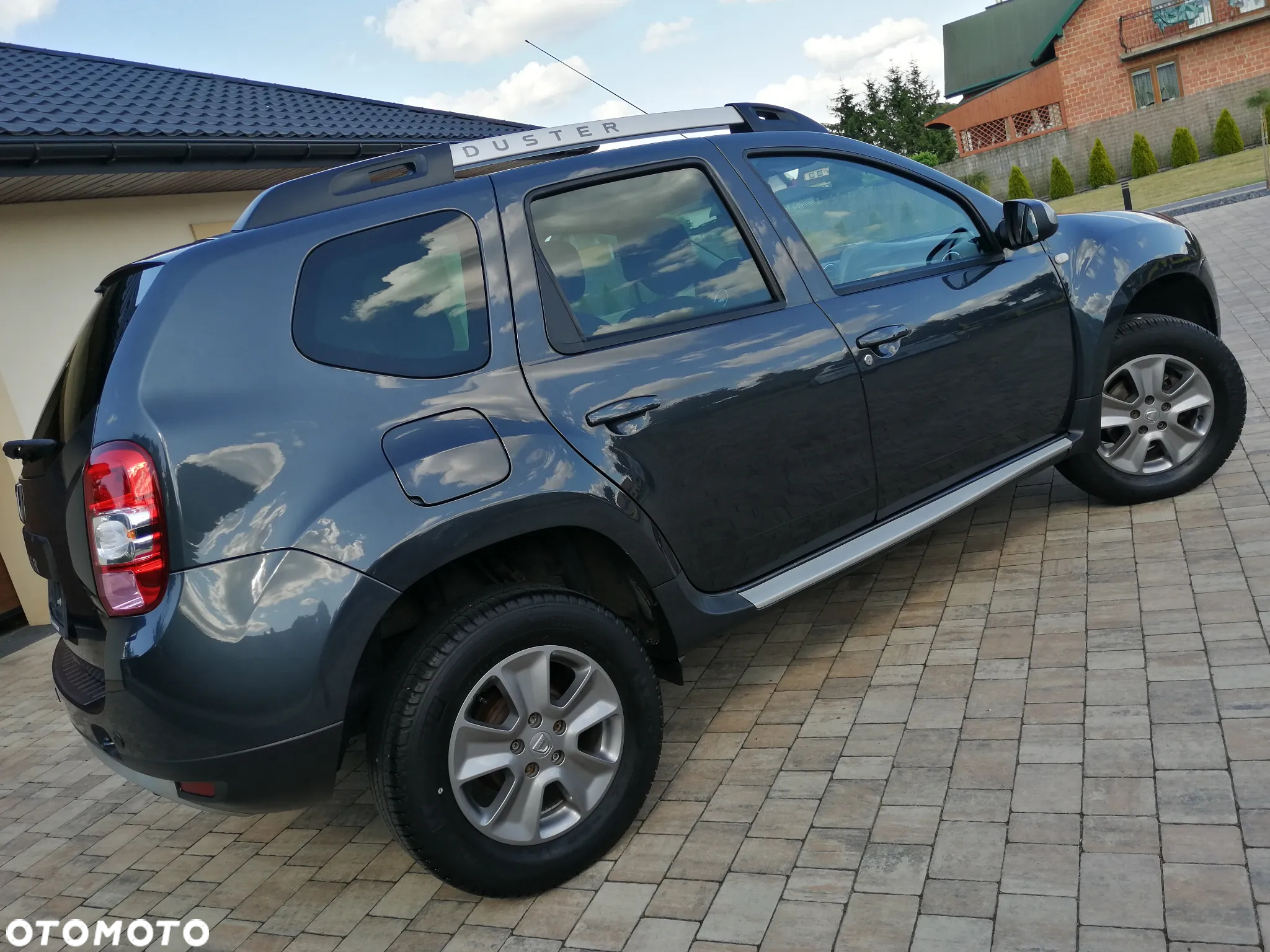 Dacia Duster 1.2 TCe Laureate S&S EU6 - 12