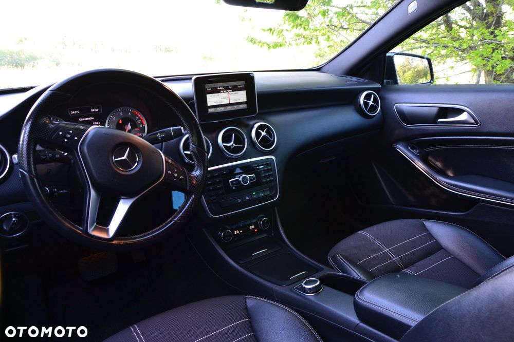Mercedes-Benz Klasa A 250 (BlueEFFICIENCY) 7G-DCT Urban - 9