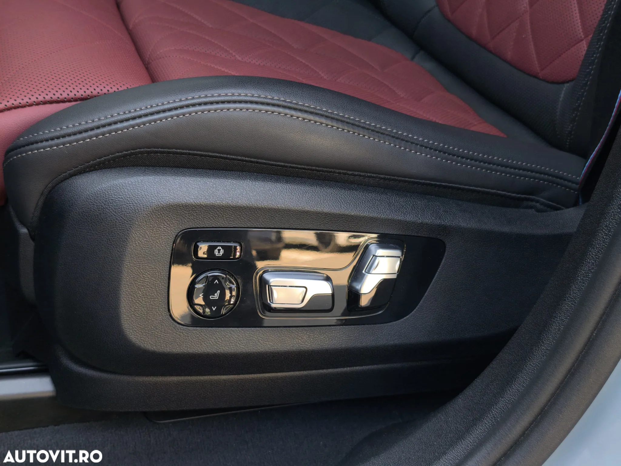BMW X6 xDrive40i AT MHEV - 19
