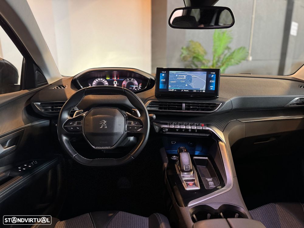 Peugeot 5008 BlueHDI 130 EAT8 Allure Pack - 42