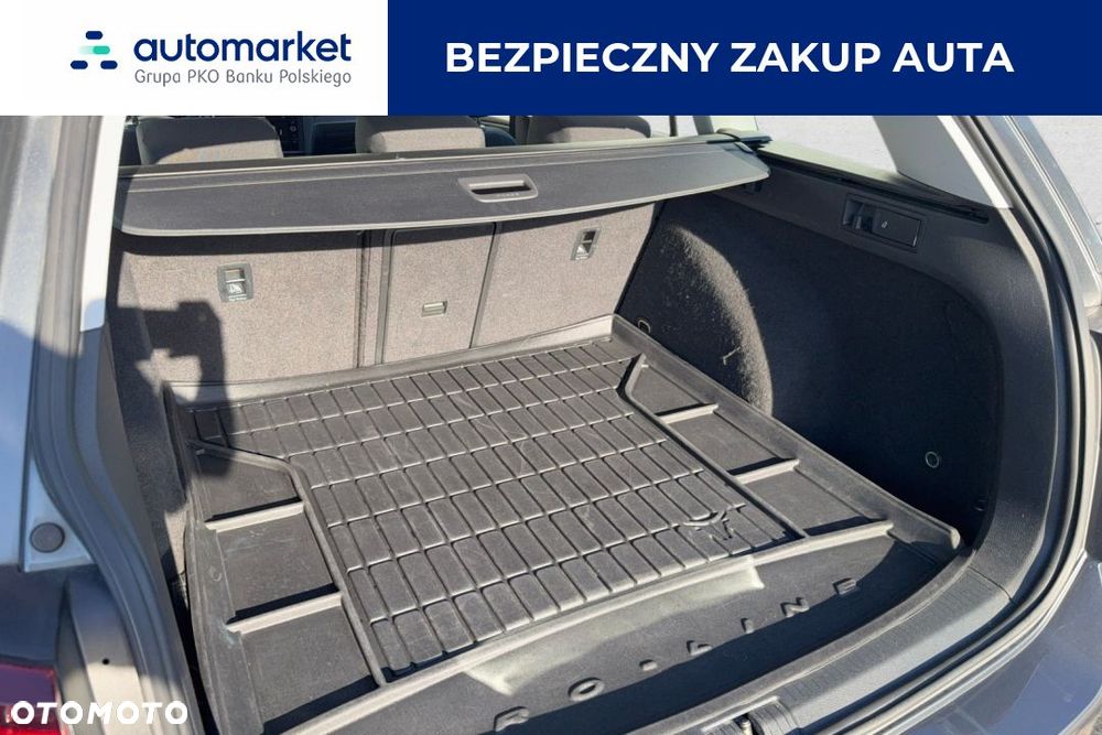 Volkswagen Golf 1.6 TDI BMT Comfortline - 11