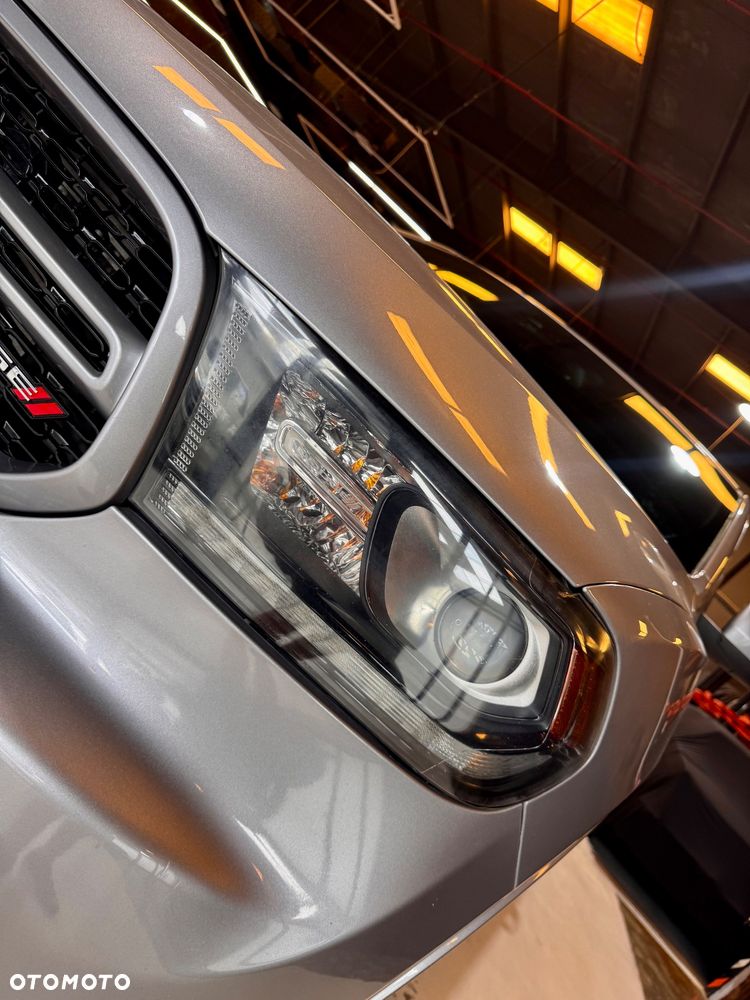 Dodge Durango - 14