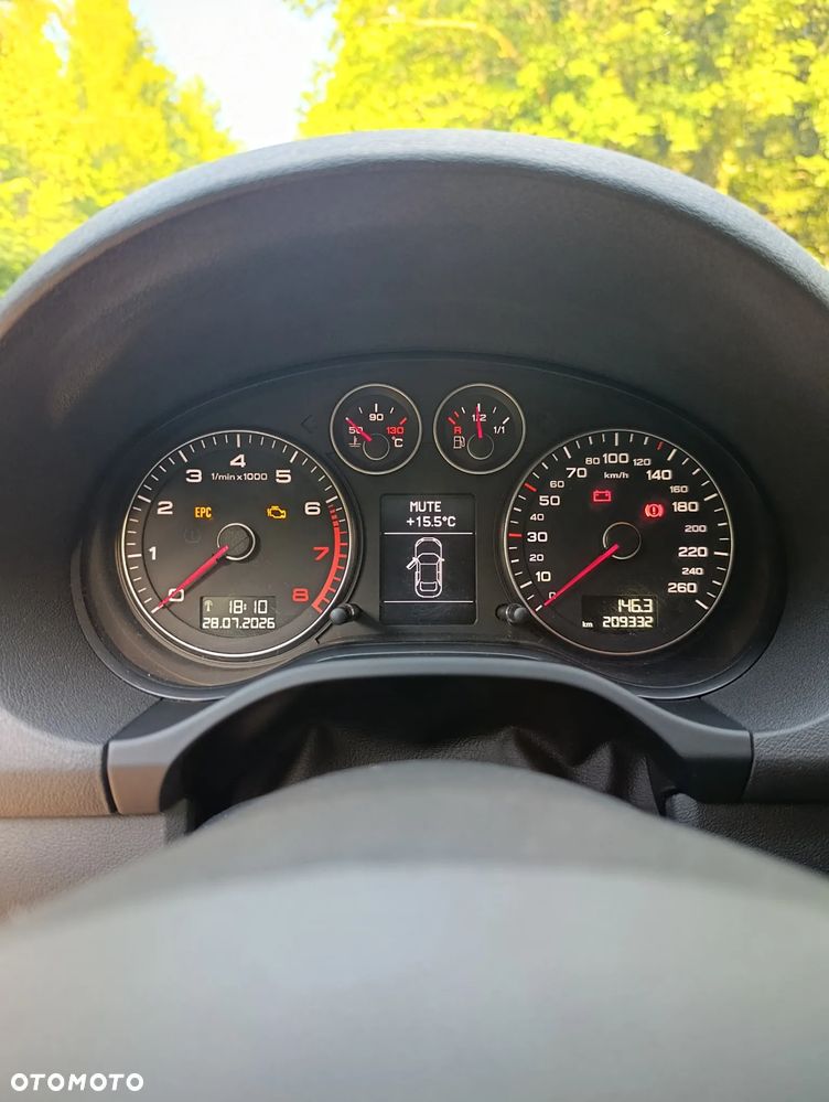 Audi A3 Sportback 1.8 TFSI Ambition - 8