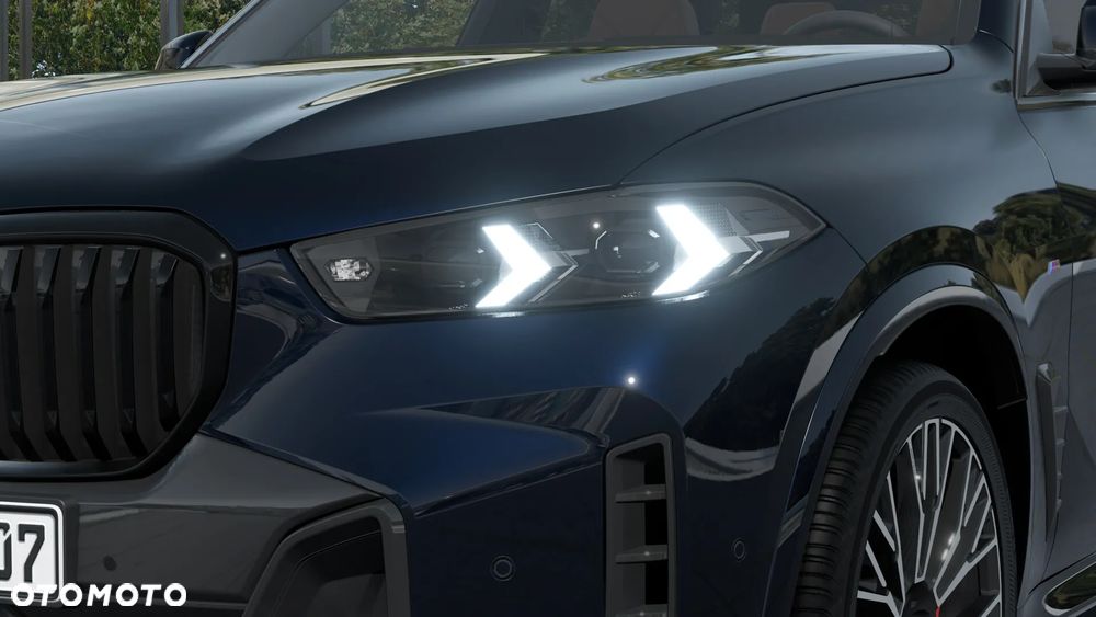 BMW X5 xDrive40i - 8