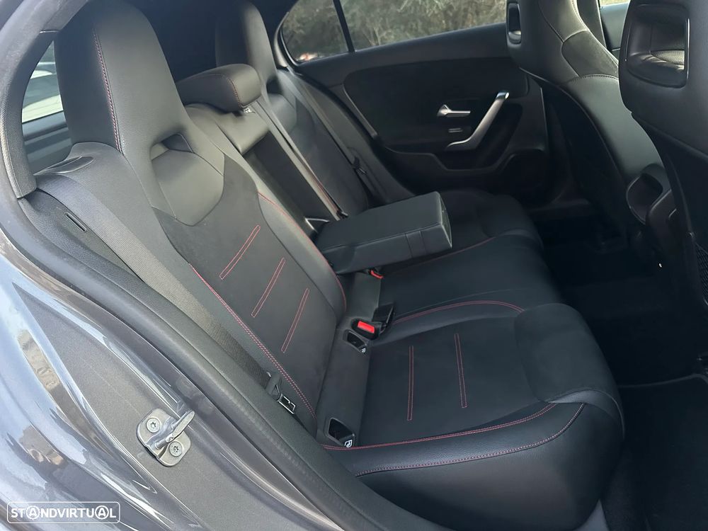 Mercedes-Benz A 250 e 8G-DCT Edition AMG Line - 10
