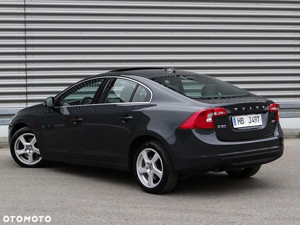 Volvo S60 D3 Summum - 19